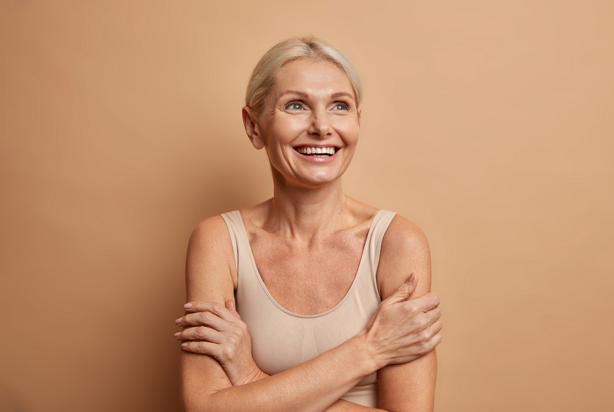 Menopausia y piel: qué cambia y cómo cuidarla (guía completa)